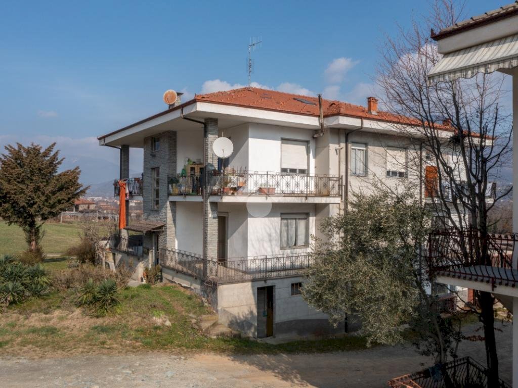 Four-room apartment Via San Defendente, Gambasca - photo 2