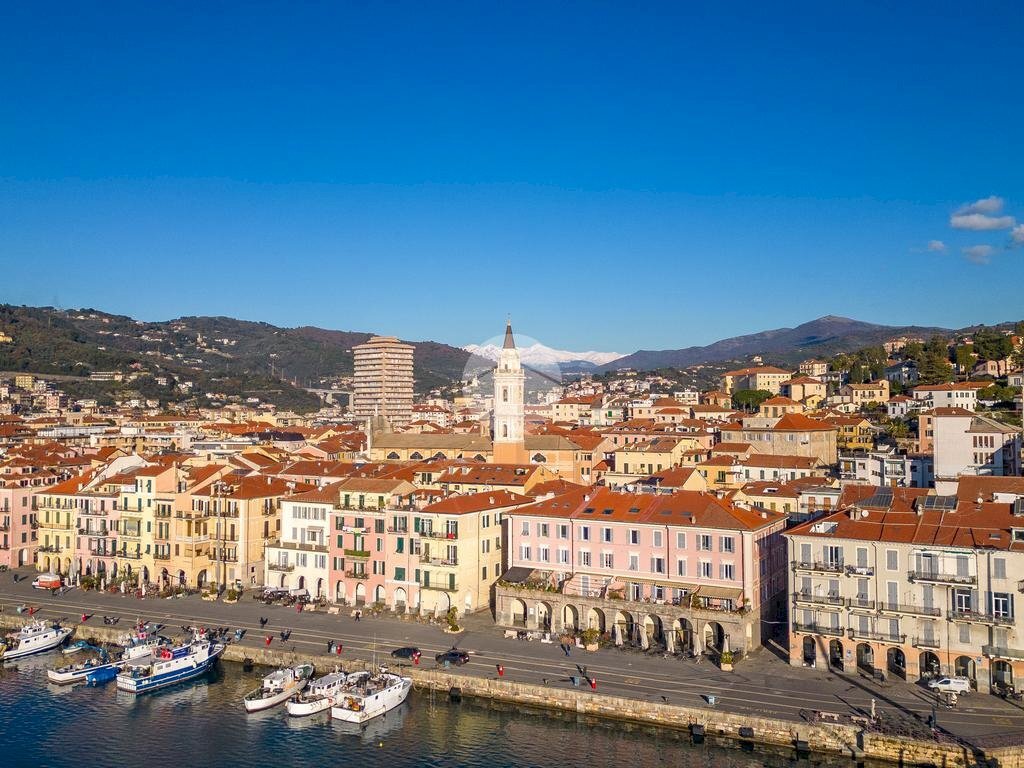 Two-room apartment Via Andrea Doria, Imperia - photo 2