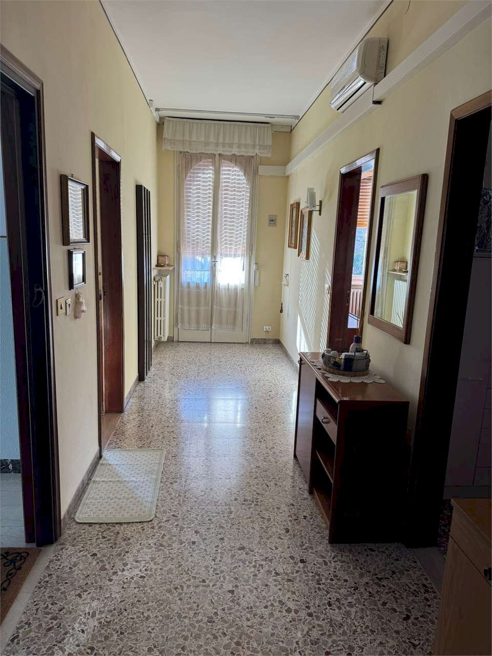 Four-room apartment Modena (neighborhood Circoscrizione 1) - photo 1