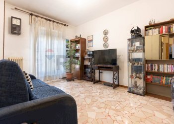 Soggiorno - Bilocale VIA OVIDIO
 
14, Cologno Monzese - foto 4