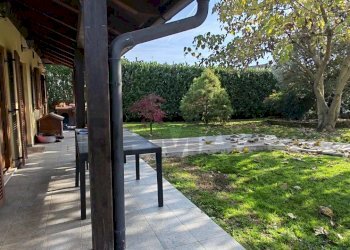 Giardino - Casa indipendente Bellinzago Novarese - foto 4