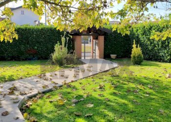 Giardino - Casa indipendente Bellinzago Novarese - foto 6