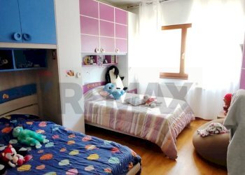 Camera / camera da letto - Casa indipendente Bellinzago Novarese - foto 20