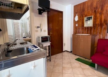 Cucina - Monolocale via Monfol, 30, Sauze d'Oulx - foto 9