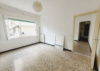 Camera da letto - Bilocale via Leonardo da Vinci, Diano Marina - foto 16