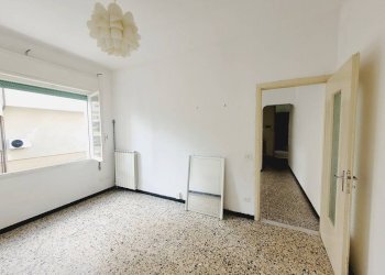 Camera da letto - Bilocale via Leonardo da Vinci, Diano Marina - foto 17