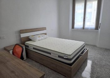 Camera da letto - Non-buildable land via DAMIANO CHIESA, 49, Sesto San Giovanni - photo 6