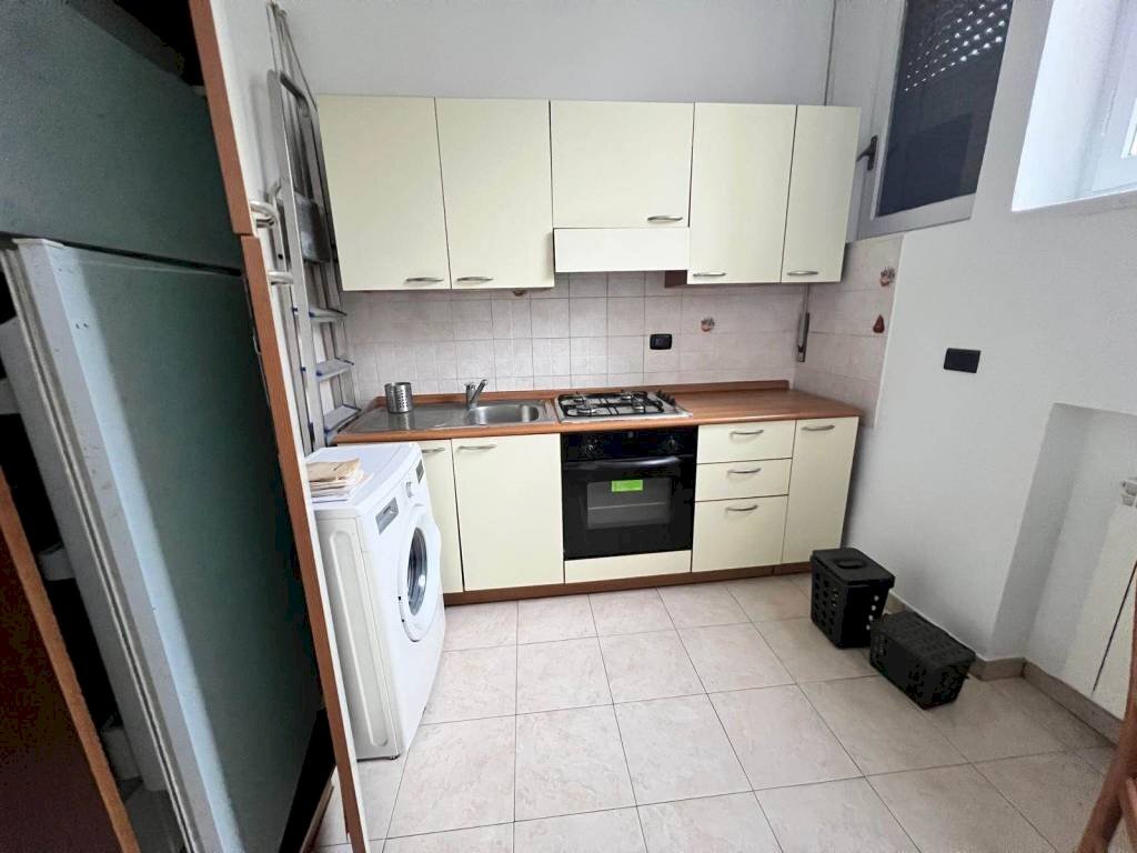 Cucina - Monolocale via Guglielmo Marconi, 203, Sesto San Giovanni - foto 2