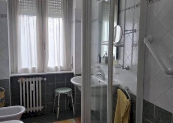 Bagno - Quadrilocale piazza Davide Sesia, 2, Milano - foto 23