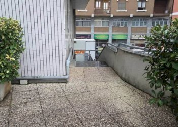 Cortile interno - Two-room apartment via Guglielmo Marconi, 74, Sesto San Giovanni - photo 16