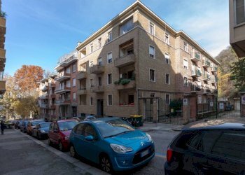 Facciata - Quadrilocale via Sommacampagna, 11, Torino (zona Borgo Po) - foto 3