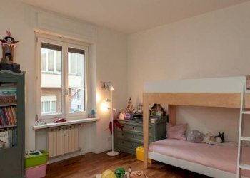 Camera da letto - Quadrilocale via Sommacampagna, 11, Torino (zona Borgo Po) - foto 27