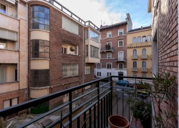 Balcone - Quadrilocale via Sommacampagna, 11, Torino (zona Borgo Po) - foto 45