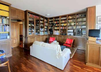 Foto 13 - Casa semi indipendente Strada Massabovi
 
13, Imperia - foto 13