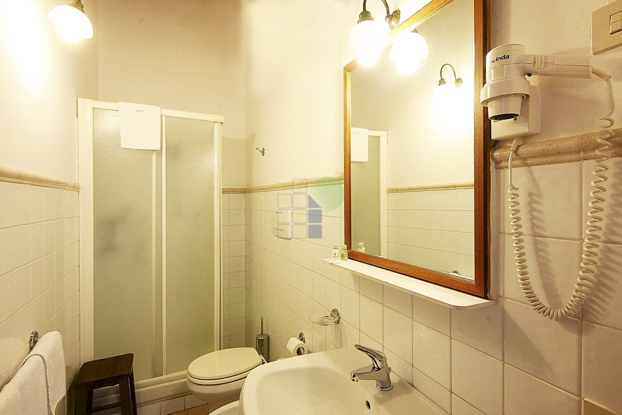 bagno - Bilocale Via Aurelia Sud  88, San Vincenzo - foto 3