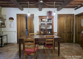 18.jpg - Casale San Benedetto Vecchio, Gubbio - photo 18