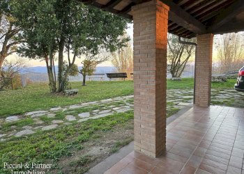 24.jpg - Casale San Benedetto Vecchio, Gubbio - photo 24