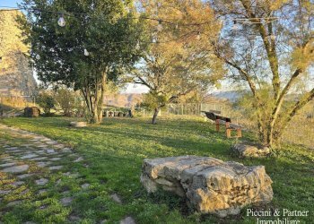 25.jpg - Casale San Benedetto Vecchio, Gubbio - photo 25
