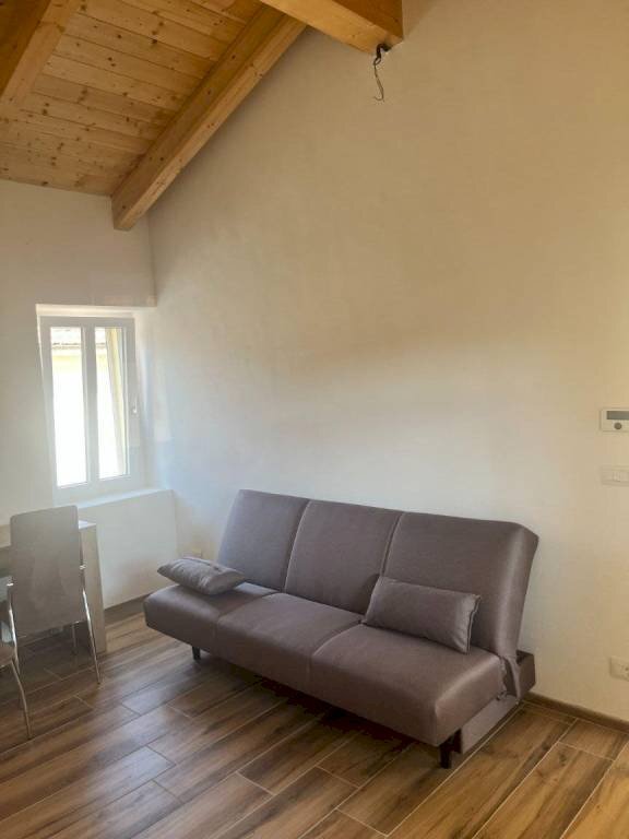 One-room apartment Pinerolo - photo 3
