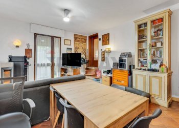 Sala da pranzo - Villa Via Mandresca
 
23, Inverigo - foto 10