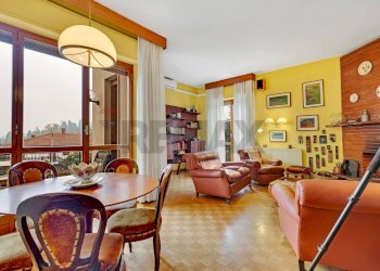 Sala da pranzo - Villa Via Mandresca
 
23, Inverigo - foto 22