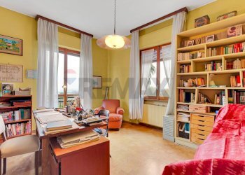 Camera / camera da letto - Villa Via Mandresca
 
23, Inverigo - foto 39