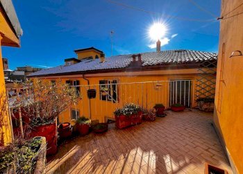 Terrazzo - Appartamento piazza San Martino, 1, Bologna (zona Centro Storico) - foto 3