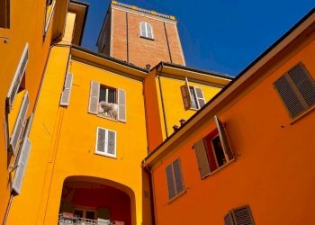 Facciata - Appartamento piazza San Martino, 1, Bologna (zona Centro Storico) - foto 23
