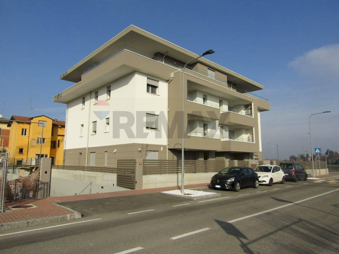 Two-room apartment Via Madre Teresa di Calcutta
Crespellano, Valsamoggia, Valsamoggia (neighborhood Albareto - Mulini Nuovi) - photo 2
