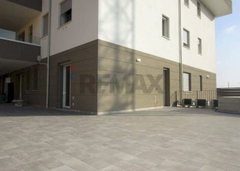 Two-room apartment Via Madre Teresa di Calcutta
Crespellano, Valsamoggia, Valsamoggia (neighborhood Albareto - Mulini Nuovi) - photo 23