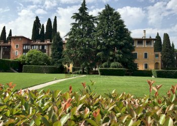 Foto 1 - Trilocale VIA MODEO
 
2, Polpenazze del Garda - foto 1