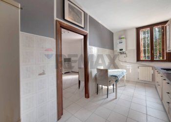 Cucina - Bilocale Via Damiano Chiesa
 
24, Agrate Brianza - foto 11