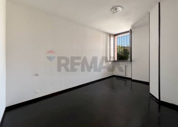 Camera da Letto - Bilocale Via Damiano Chiesa
 
24, Agrate Brianza - foto 15