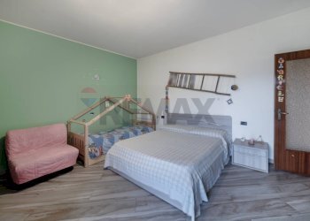 Camera / camera da letto - Trilocale Via Montecuccoli
 
4, Missaglia - foto 16