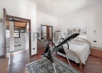 Camera / camera da letto - Casa indipendente Via Trento
 
1, Sulbiate - foto 13