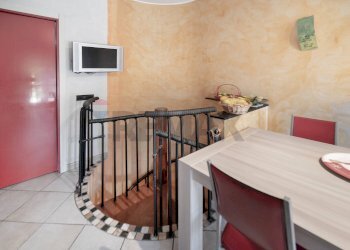 Sala da pranzo - Casa indipendente Via Trento
 
1, Sulbiate - foto 22