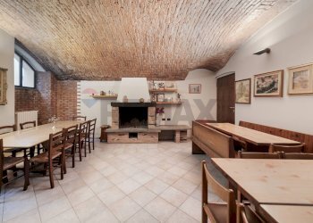 Taverna - Casa indipendente Via Trento
 
1, Sulbiate - foto 24