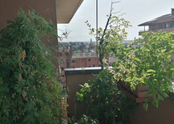 Balcone - Quadrilocale Via De Gasperi
 
22, Desio - foto 12