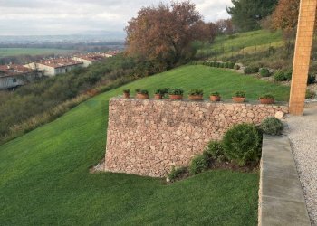 Giardino - Semi-detached house Via Engobbio
 
Snc, Deruta - photo 4