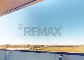 Terrazza - Locale Commerciale via Zipirovic
 
18, Deruta - foto 20