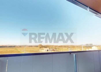 Balcone - Locale Commerciale via Zipirovic
 
18, Deruta - foto 21