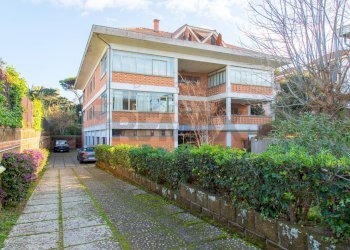 Edificio all\'aperto - Quadrilocale Via Enea
 
28, Anzio - foto 1