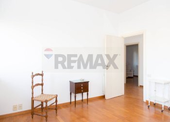 Stanza vuota - Quadrilocale Via Enea
 
28, Anzio - foto 45