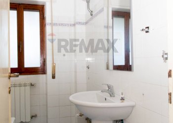 Bagno - Quadrilocale Via Enea
 
28, Anzio - foto 65