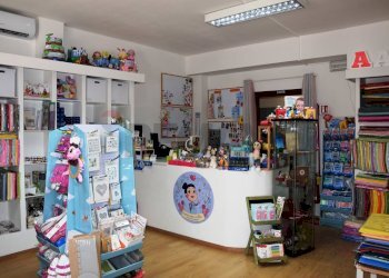 Camera / camera da letto - Negozio Viale Manzoni
 
12c, Pomezia - foto 7