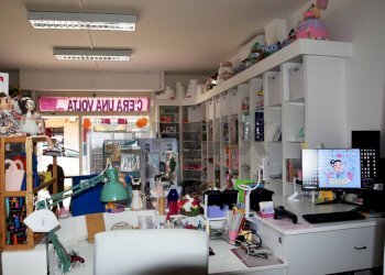 Camera / camera da letto - Negozio Viale Manzoni
 
12c, Pomezia - foto 10