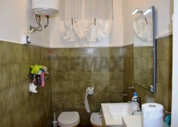 Bagno - Negozio Viale Manzoni
 
12c, Pomezia - foto 12