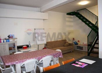 Sala da pranzo - Negozio Viale Manzoni
 
12c, Pomezia - foto 17