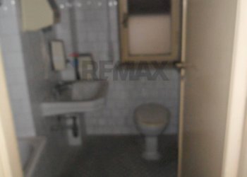 Bagno - Appartamento Corso Vittorio Emanuele
 
109, Caltanissetta - foto 14