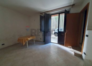 Stanza vuota - Casa indipendente Largo San Giorgio
 
19- 20, Caltagirone - foto 16